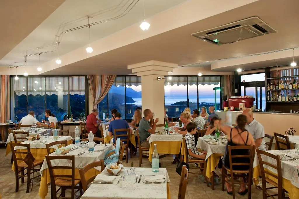 Hotel Casa Rosa Portoferraio 3*,  Italy
