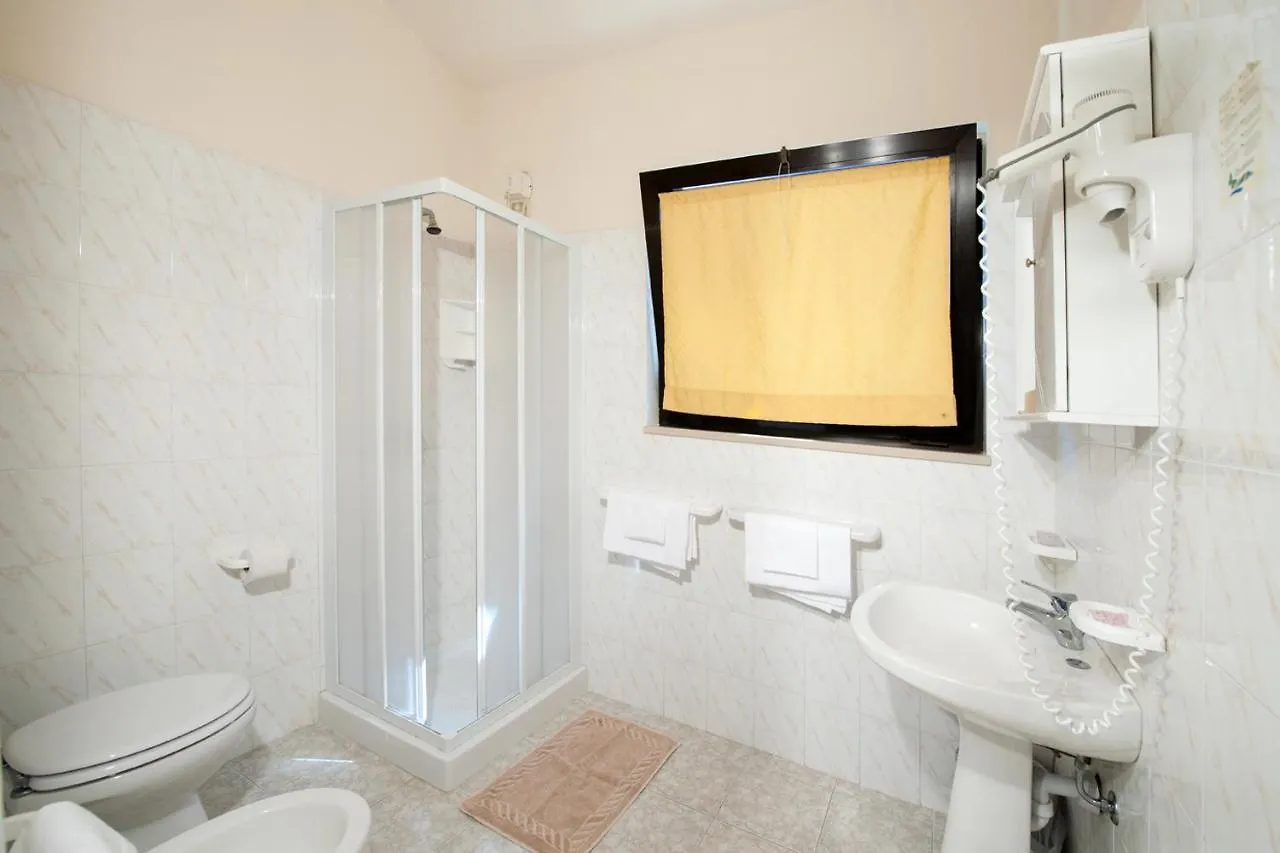 Hotel Casa Rosa Portoferraio 3*,  Italy